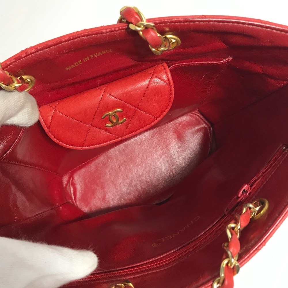 CHANEL Vintage Red Lambskin Leather Shoulder Bag - Picture 8 of 12